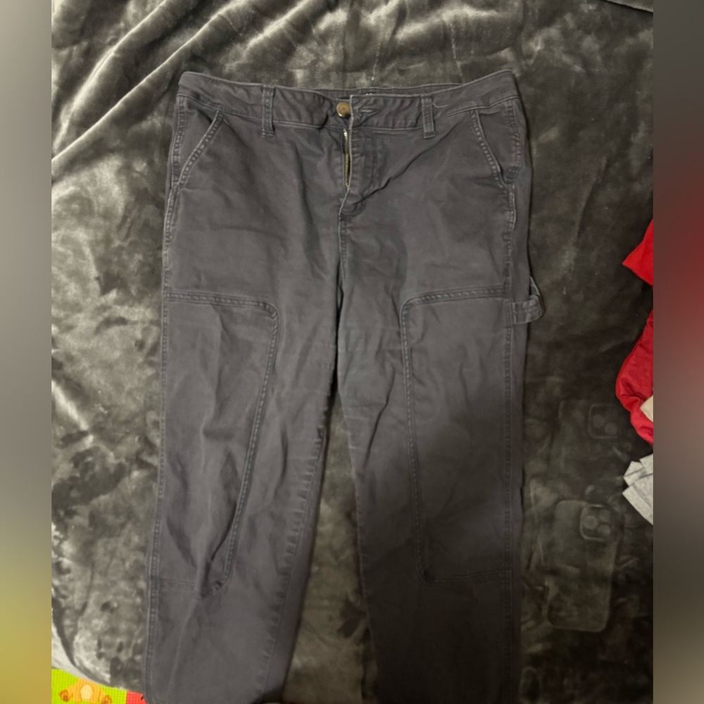 Gray distressed pants for everyday casual